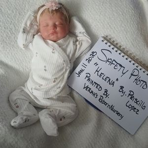 Reborn baby- Helena